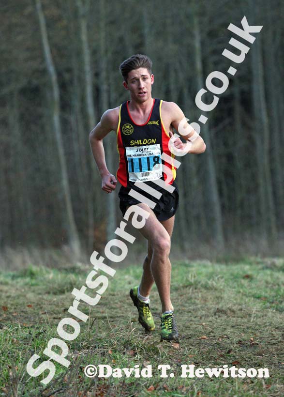 Cameron Boyek (Shildon) on his way to winning senior mens NEHL, Wallington Hall. Photo: David T. Hewitson/Sports for All Pics